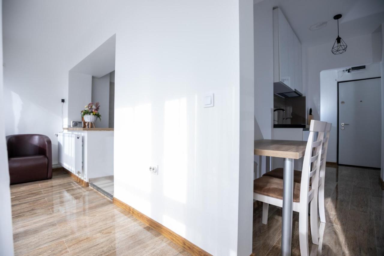 Apartament Central Târgu Jiu Eksteriør bilde