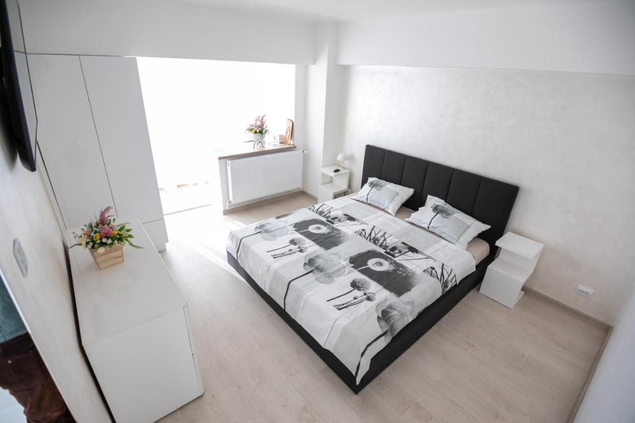 Apartament Central Târgu Jiu Eksteriør bilde