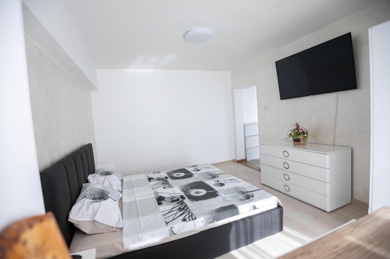 Apartament Central Târgu Jiu Eksteriør bilde